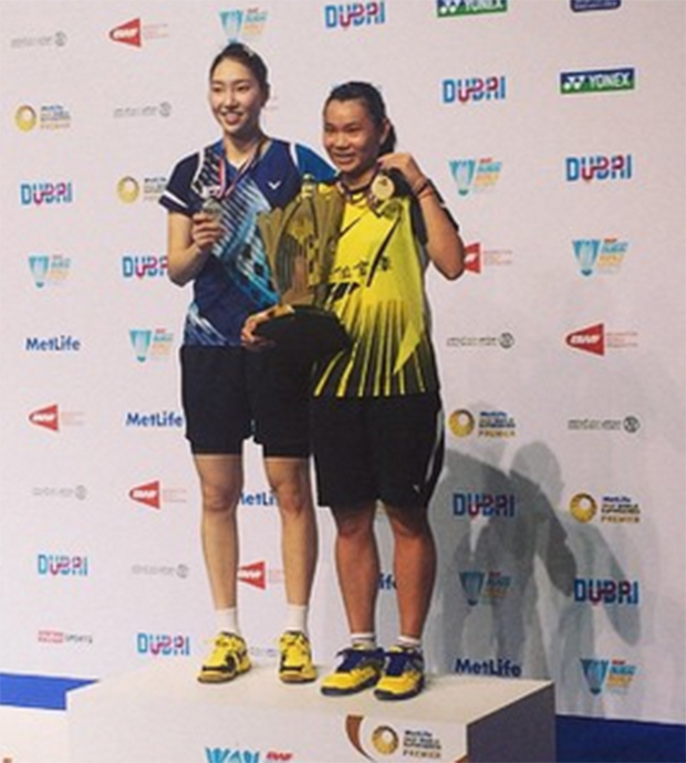 Tai Tzu Ying (right) and Sung Ji Hyun