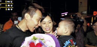 Wish Lee Chong Wei and his family a Merry Christmas and a joyous New Year!