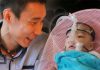 Lee Chong Wei’s timely donation saves the life of a 6-month-old baby Lee Chong Wei and the baby girl who suffers from ventricular septal defect (Photo: 人民邮报)