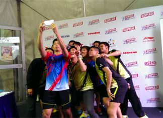 Muar City team selfie (Photo: Muar City FB)