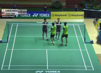 Goh V Shem (black shirt, right), Tan Wee Kiong shaking hands with their Taiwanese opponents at the end of the match