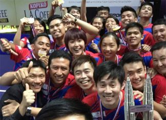 Congratulations to Muar City. Wait... Chan Peng Soon, when taking selfies next time, please make sure the camera captures your whole handsome face :-) (photo: Muar City)