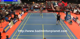 Iskandar Zulkarnain (black shirt) was hit by a red card in the 2015 Austrian Open men’s singles final.