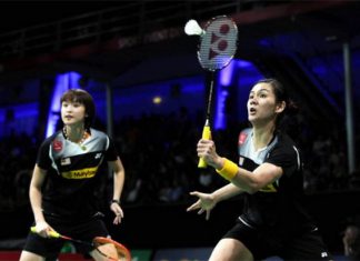 Vivian Hoo (left) and Woon Khe Wei are going strong at the 2015 German Open