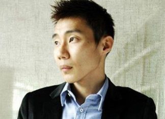 A lot of badminton fans want Lee Chong Wei to start playing badminton as soon as possible