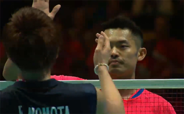 Lin Dan shakes hand with Kento Momota after the match Lin Dan shakes hand with Kento Momota after the match