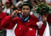 The legendary Taufik Hidayat has a powerful and accurate backhand. Watch his Top 10 Backhand smashes.