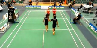 Chan Peng Soon/Goh Liu Ying (orange shirt) shake hands with their opponents following the match.