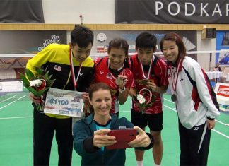Daren Liew, Goh Liu Ying, and Chan Peng Soon after winning the Polish Open(photo:Lim Joe Heang)