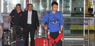 Lee Chong Wei arrives at Kuala Lumpur International Airport after his hearing concludes at Amsterdam last Saturday (Photo: Goh Thean Howe)