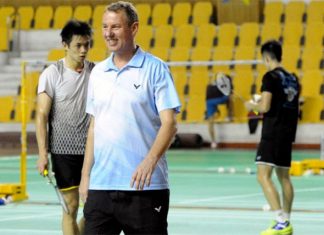 Morten Frost with Daren Liew at the background (photo: Bernama)