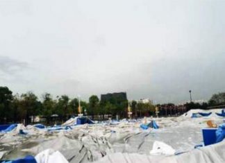 The scene after the roof collapsed at Tianhe Olympic Badminton Center in Guangzhou