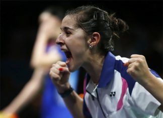 Carolina Marin of Spain cannot believe she has just beaten China's Li Xuerui to become world champion, August 31, 2014.
