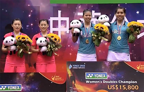 Nitya Krishinda Maheswari/Greysia Polii defend the women's doubles title. (photo: AP)