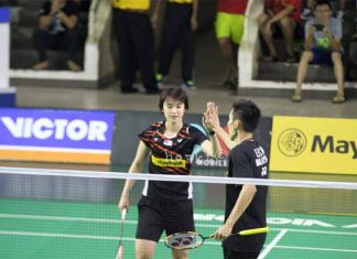 Lee Chong Wei seems to enjoy playing mixed doubles with Vivian Hoo. (photo: howkt)