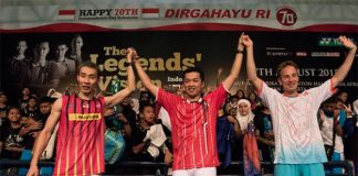 Lee Chong Wei, Taufik Hidayat, and Peter Gade (from left) are pleased and proud to announce the launch of Yonex the Legends' Vision in Jakarta. (photo: Vitalis Yogi Trisna)