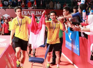 Mohammad Ahsan and Hendra Setiawan win men's doubles title at the 2015 Total BWF World Championship in Jakarta. (photo: PBSI)