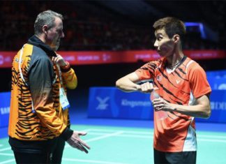 Both Morten Frost and Lee Chong Wei should work smoothly together if they want to be successful.