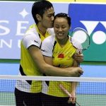 Zhang Nan (left) and Zhao Yunlei are the world's best mixed doubles badminton players.