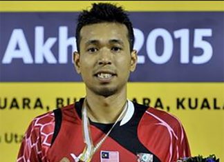 Wishing Iskandar Zulkarnain every success in 2016. (photo: Bernama)