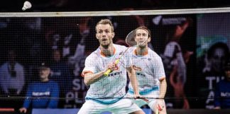 It's nice for Mathias Boe & Carsten Mogensen to earn some extra cash in time for the holidays :-). (photo: Thomas lekfeldt @ Scanpix)
