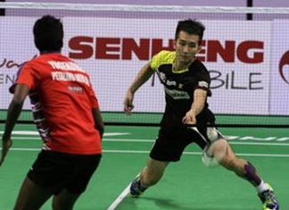 Chong Wei Feng shows the courage to fight back when he was trailing in the match against Krishnan Yogendran. (photo: Bernama)