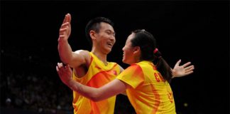 Zhang Nan (left) and Zhao Yunlei are one of the sweetest couple in Badminton.