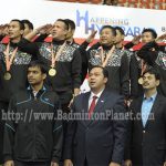 Indonesian players sing their national national anthem. (photo: AFP)