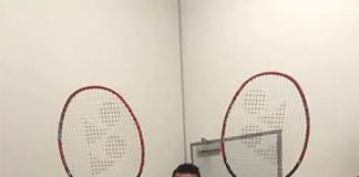 "Super Dan" and his "Super Big" badminton rackets. (photo: Yonex)