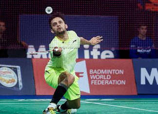 Parupalli Kashyap and his team are awaiting the doctor's final call before deciding on his knee surgery. (photo: AFP)