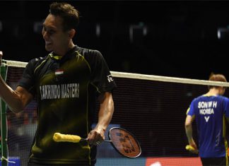 Congratulations to Sony Dwi Kuncoro for winning the 2016 Singapore Open. (photo: AFP/Mohd)