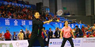 Lee Chong Wei partners Zhang Yawen (the 2009 women's doubles world champion) in an exhibition match.