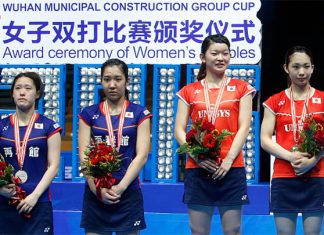 A lot of respect to Ayaka Takahashi/Misaki Matsutomo and Naoko Fukuman/Kurumi Yonao's "Samurai spirit" when both pairs put up real fight in the BAC final, contrary to "Li Yongbo" style that brought shame to badminton with walkovers and match throwings.