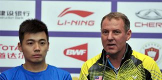 Tan Wee Kiong and Morten Frost speak to media during a press conference in Kunshan. (photo: Bernama)