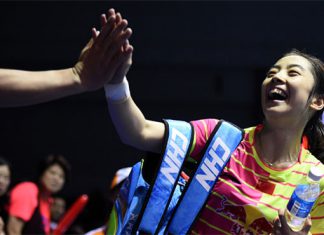 Wang Shixian of China celebrates her victory against Pusarla V Sindhu of India in the Uber Cup semi-final. (photo:AFP)