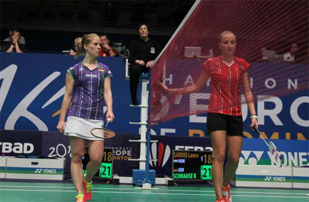Laura Sarosi (in red) showed why badminton is one of the greatest sports on earth. Laura Sarosi (in red) showed why badminton is one of the greatest sports on earth.