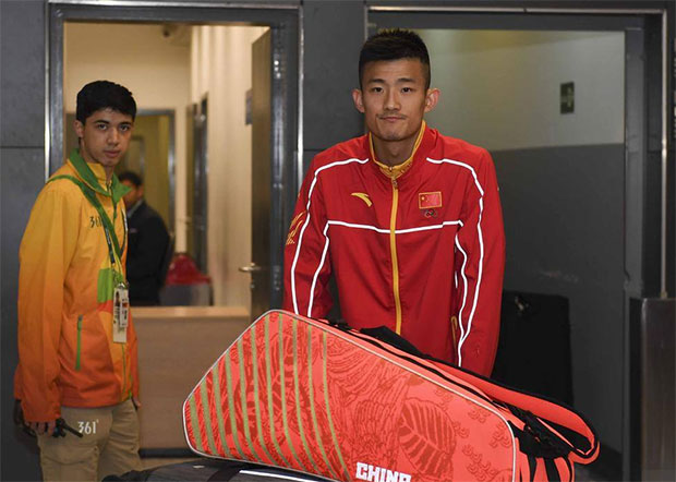 Chen Long and the China team.