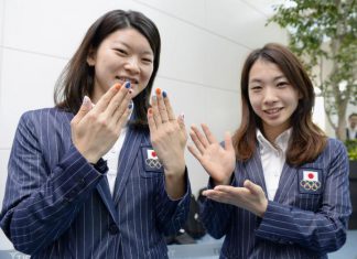 Ayaka Takahashi Misaki Matsutomo are aiming for badminton gold in Rio.