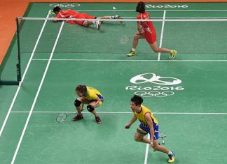 Best of luck to Chan Peng Soon/Goh Liu Ying in the Olympic final. (photo: AFP)