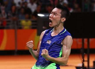 Wish Lee Chong Wei good luck in the Olympic men's singles final. (photo: AFP)