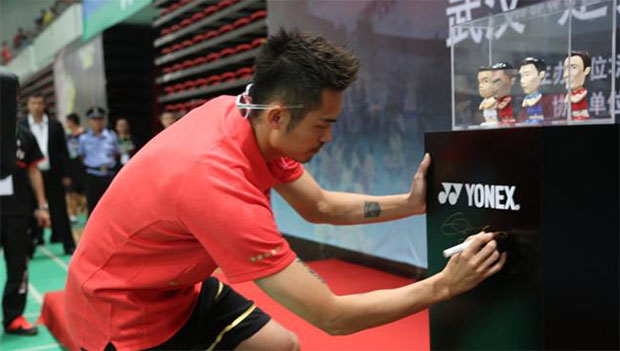 Lin Dan attends the Legend's Vision promotional tour in Wuhan, China.