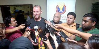 Morten Frost answers reporters' questions. (photo: Bernama)