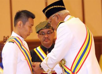 Congratulations to Lee Chong Wei. (photo: Sinchew)