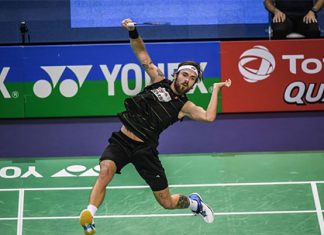 Jan Jorgensen needs to work harder in order to get to the top of the badminton world. (photo: AFP)