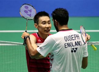 Lee Chong Wei greets Rajiv Ouseph after clinching victory at Malaysia Open. (photo: AFP)