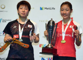 Nozomi Okuhara (right) captures her fourth Super Series title at 2017 Australian Open. (photo: AP)
