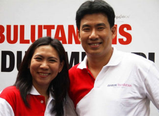 Susi Susanti & Alan Budikusuma are Indonesia's national heroes.