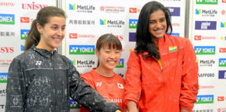 Its P.V Sindhu (right) vs Nozomi Okuhara (middle) again in the Japan Open second round. (photo: AP)