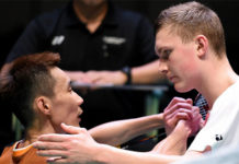 Viktor Axelsen is a strong threat to the golden generation of badminton that consist of Lin Dan and Lee Chong Wei. (photo: AP)