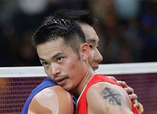 Lee Chong Wei and Lin Dan are set to meet each other in the Hong Kong semi-finals. (photo: AP)